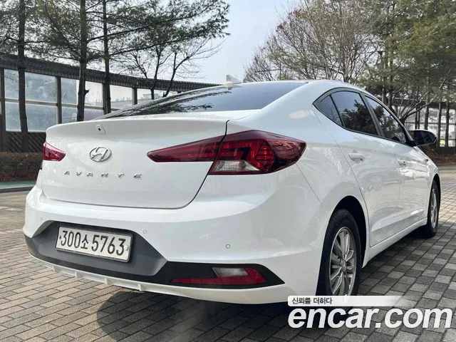 Hyundai Avante 2019 thumb 5