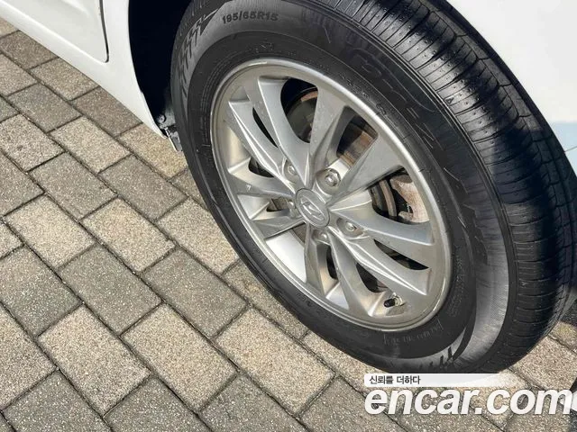 Hyundai Avante 2019 thumb 8