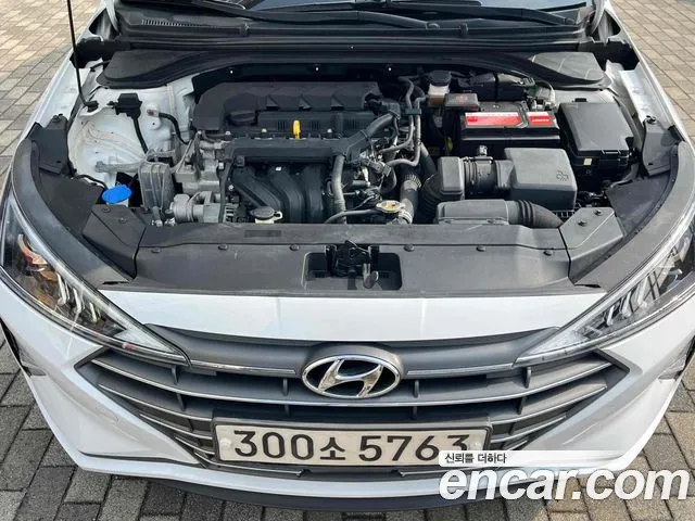 Hyundai Avante 2019 thumb 9