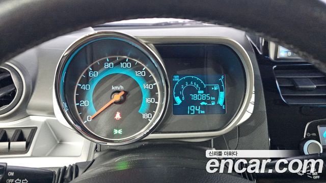 Chevrolet Spark 2013 thumb 9