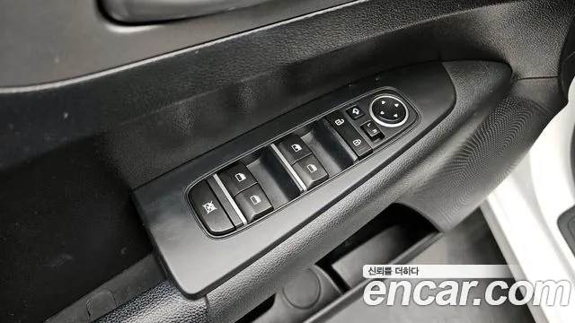 Kia K3 2020 thumb 11