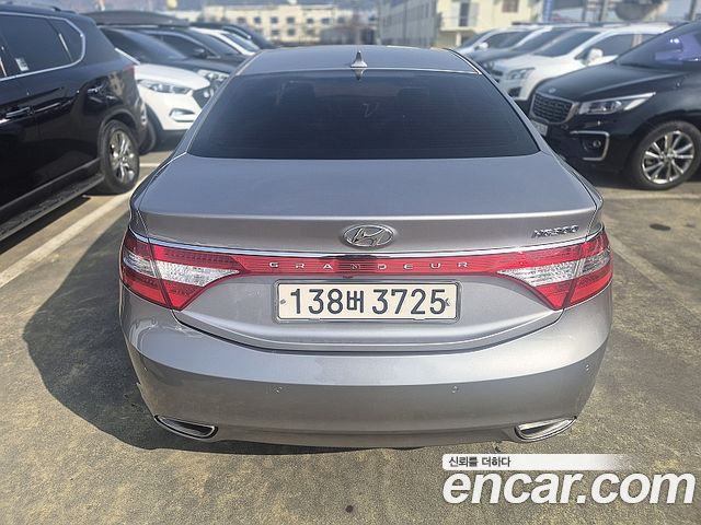 Hyundai Grandeur 2013 thumb 5