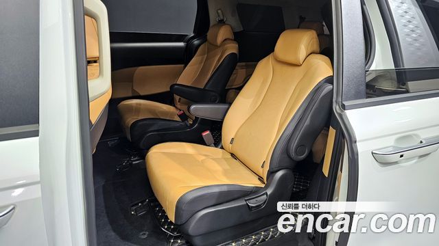 Kia Carnival 2022 thumb 11
