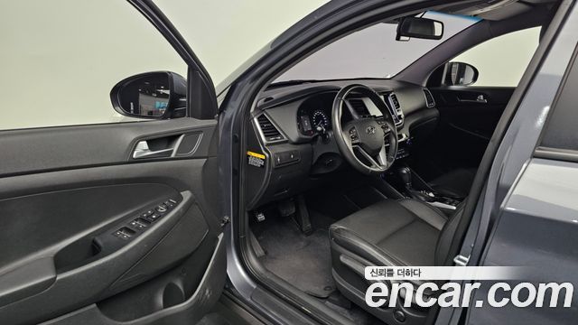 Hyundai Tucson 2017 thumb 10