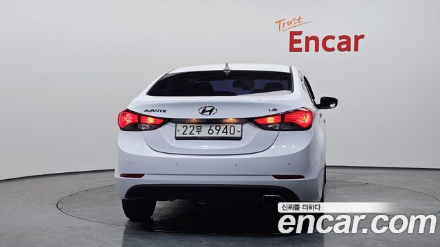 Hyundai Avante 2014 thumb 4