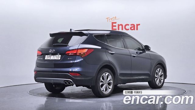 Hyundai Santa Fe 2014 thumb 3