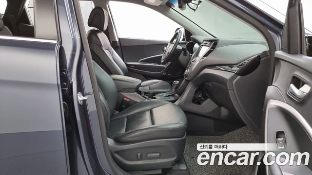 Hyundai Santa Fe 2014 thumb 11