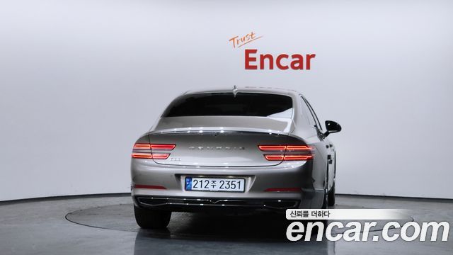 Genesis G80 2020 thumb 5