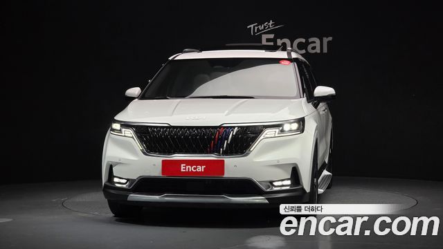 Kia Carnival 2021 thumb 3