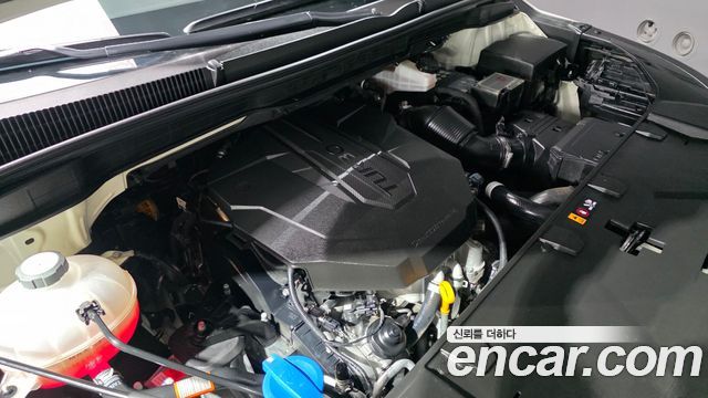 Kia Carnival 2021 thumb 6