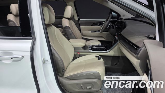 Kia Carnival 2021 thumb 10