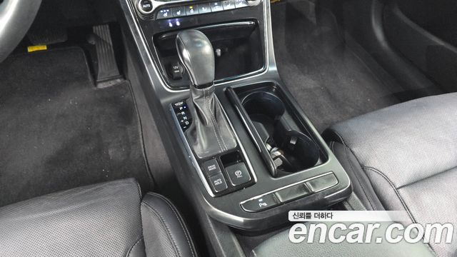 Hyundai Grandeur 2016 thumb 9