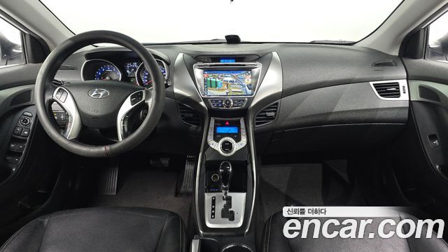 Hyundai Avante 2011 thumb 7