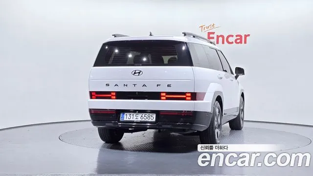 Hyundai Santa Fe 2024 thumb 5