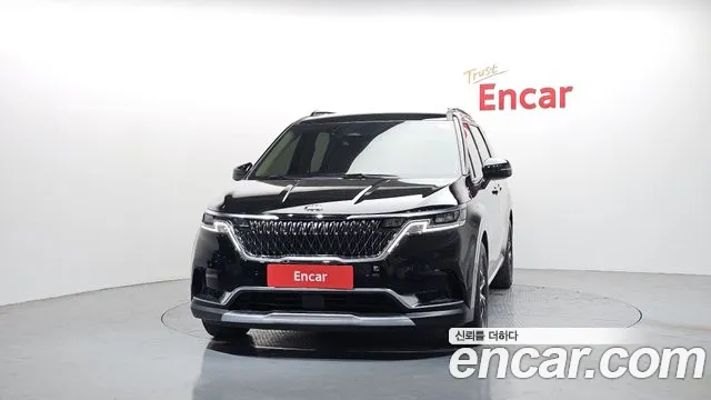 Kia Carnival 2021 thumb 4