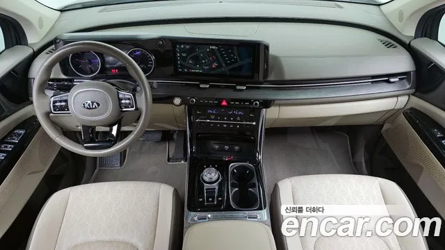 Kia Carnival 2021 thumb 8