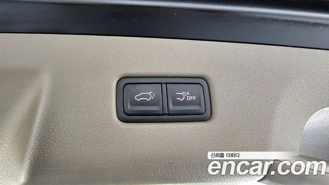 Kia Carnival 2021 thumb 12