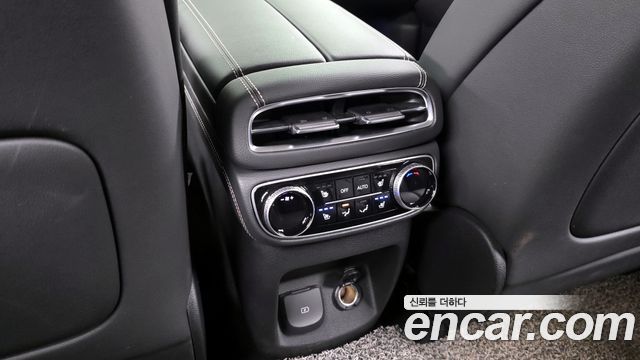 Genesis GV80 2021 thumb 12