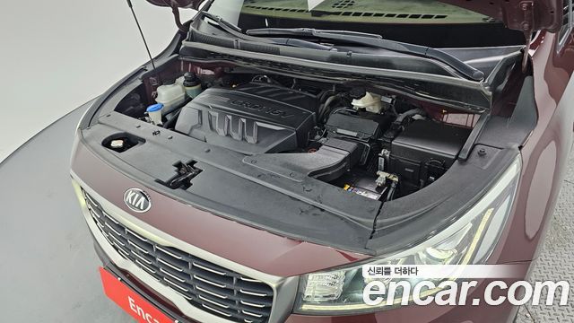 Kia Carnival 2018 thumb 7