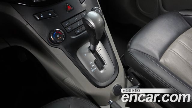 Chevrolet Orlando 2015 thumb 9