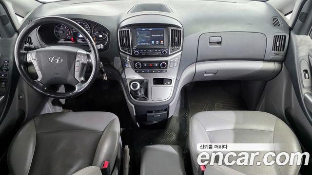 Hyundai Starex 2017 thumb 7