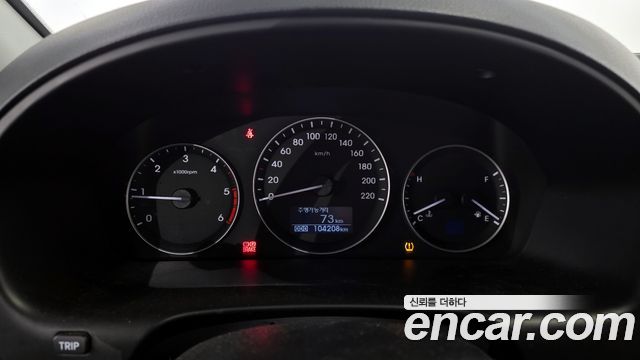 Hyundai Starex 2017 thumb 8