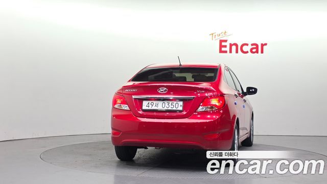 Hyundai Accent 2016 thumb 4