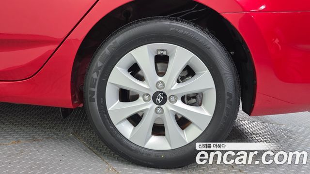 Hyundai Accent 2016 thumb 5