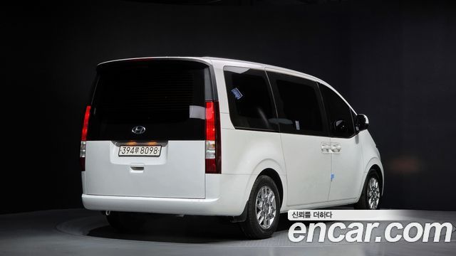 Hyundai Staria 2021 thumb 3