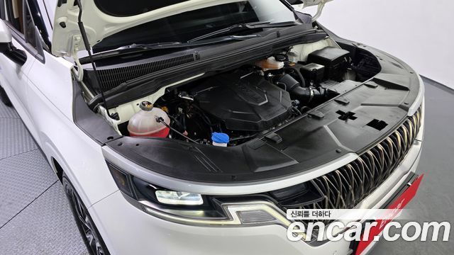 Kia Carnival 2022 thumb 6