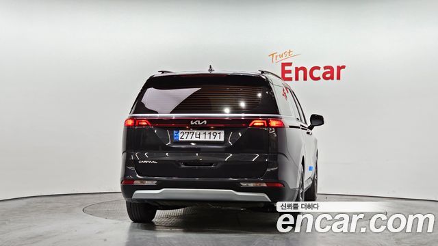 Kia Carnival 2022 thumb 5