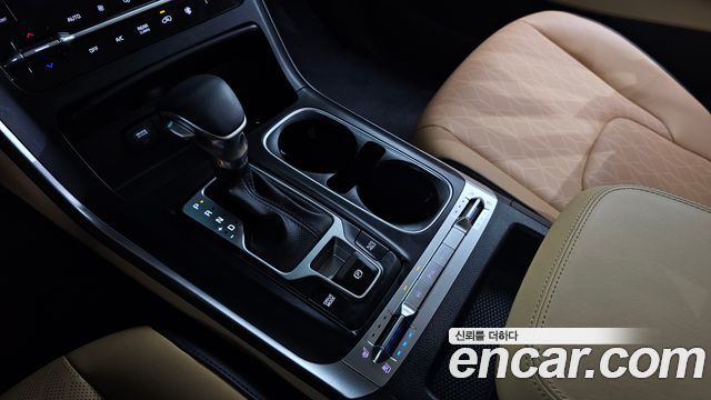 Kia Carnival 2022 thumb 10