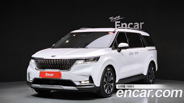 Kia Carnival 2021 thumb 2