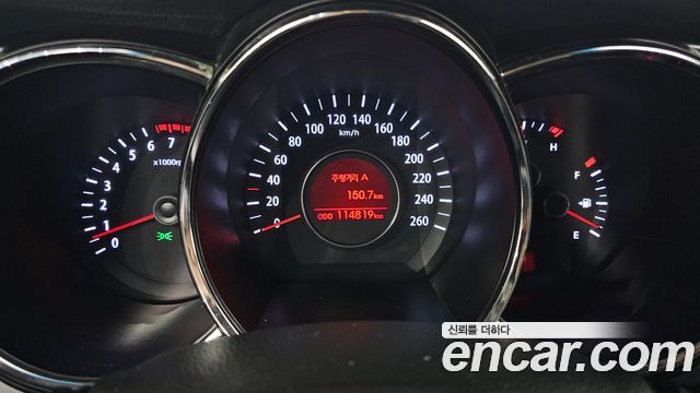 Kia K5 2012 thumb 8