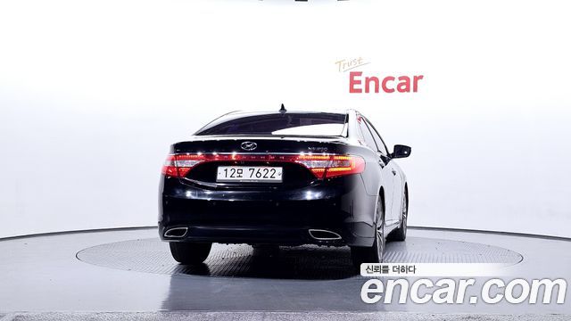 Hyundai Grandeur 2013 thumb 4