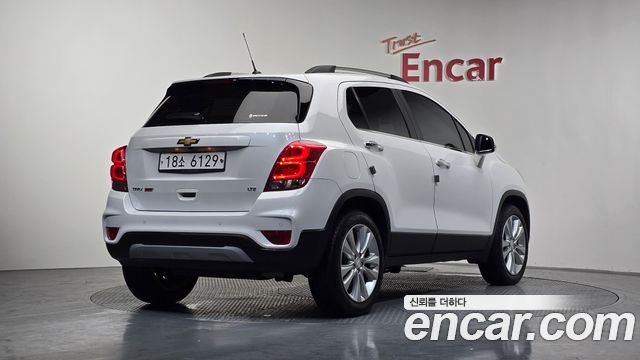 Chevrolet Trax 2017 thumb 3