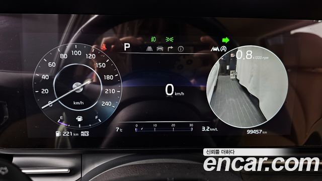 Kia Carnival 2021 thumb 8