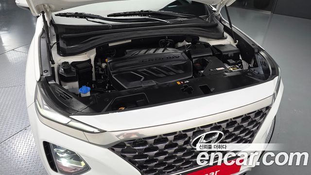 Hyundai Santa Fe 2018 thumb 6