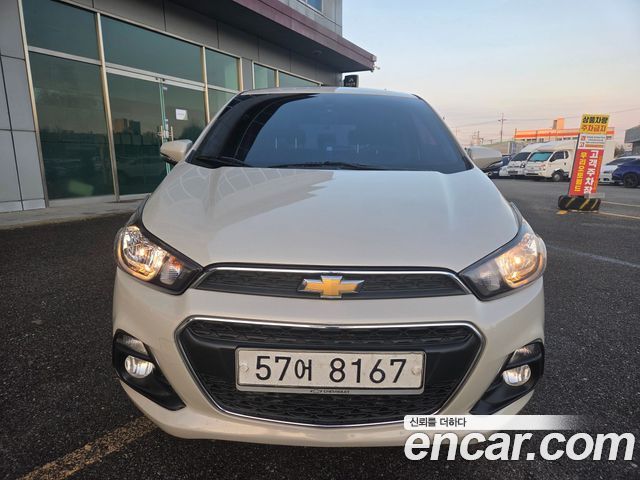 Chevrolet Spark 2017 thumb 2