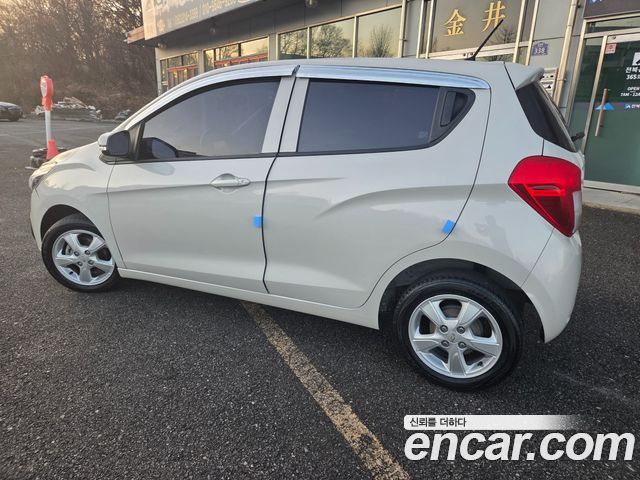 Chevrolet Spark 2017 thumb 6