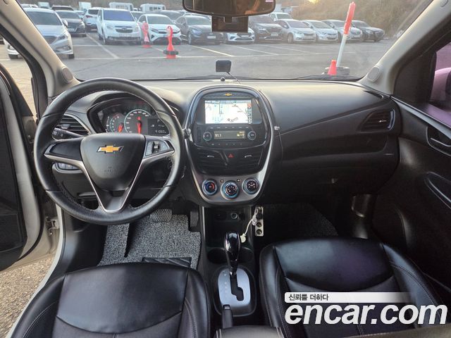 Chevrolet Spark 2017 thumb 10