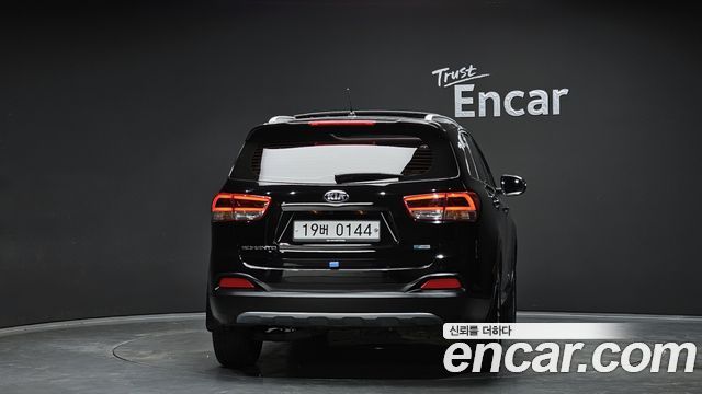 Kia Sorento 2015 thumb 4