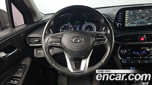 Hyundai Santa Fe 2018 thumb 11