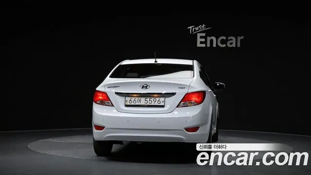 Hyundai Accent 2015 thumb 5