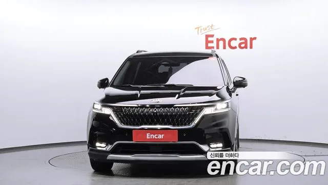Kia Carnival 2021 thumb 3