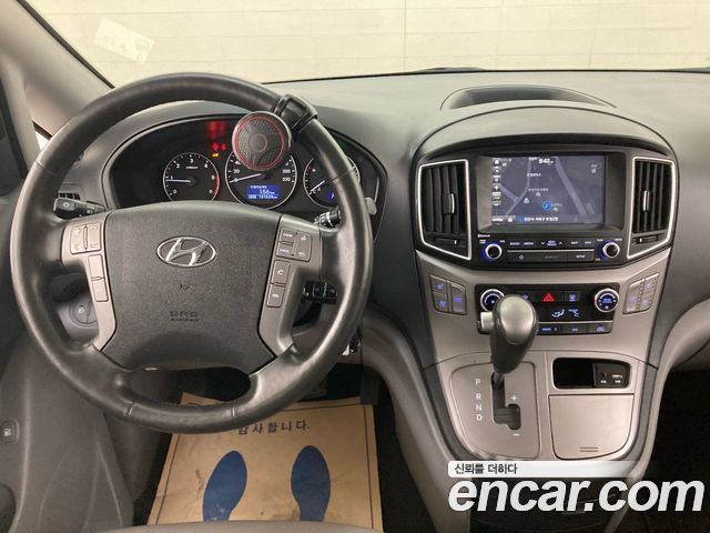 Hyundai Starex 2019 thumb 12