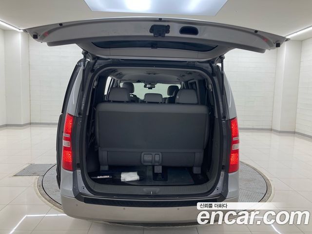 Hyundai Starex 2019 thumb 11