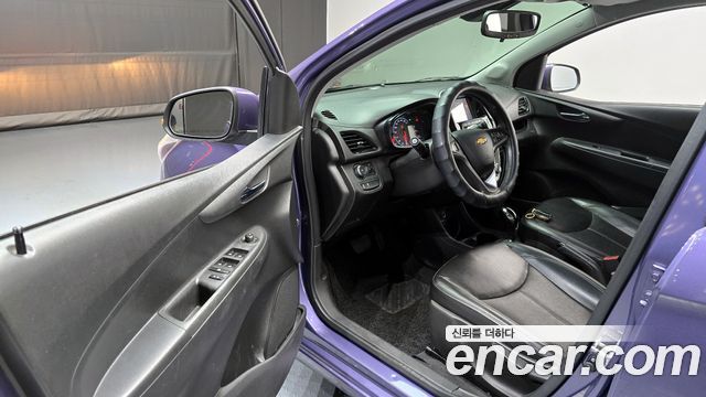 Chevrolet Spark 2016 thumb 12