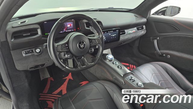 Maserati MC20 2022 thumb 3