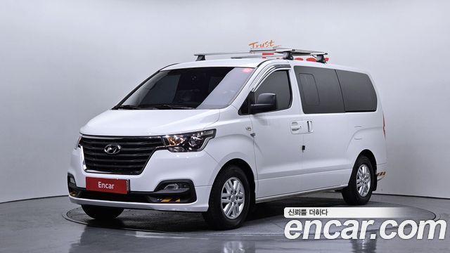 Hyundai Starex 2019 thumb 2